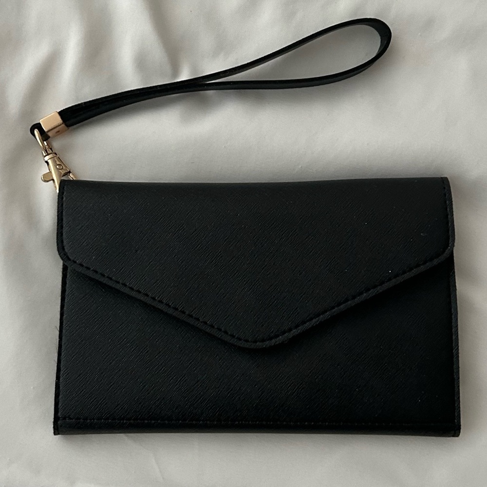 Elegant Black Clutch Wristlet